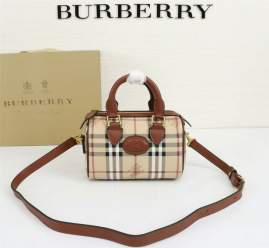Picture of Burberry Handbags _SKUfw221782860fw